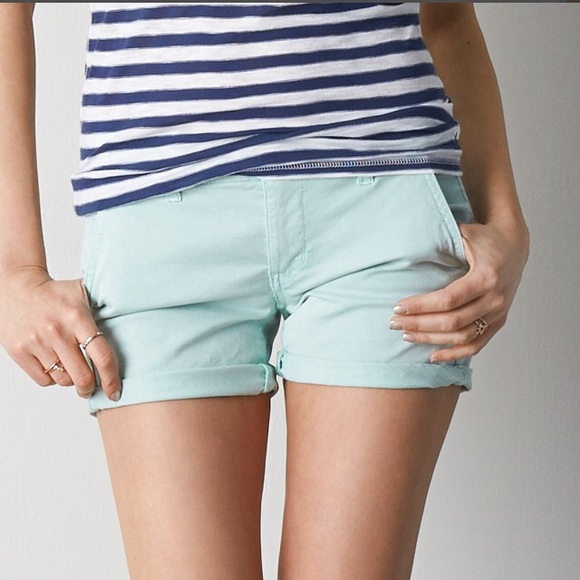 American eagle midi shorts