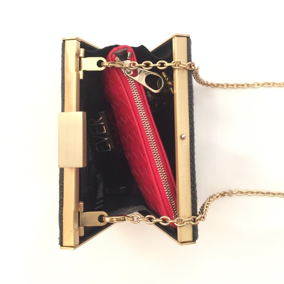 (Lowest Price) BAG: BCBGMaxAzria Mini Chain Bag - Picture 4 of 4