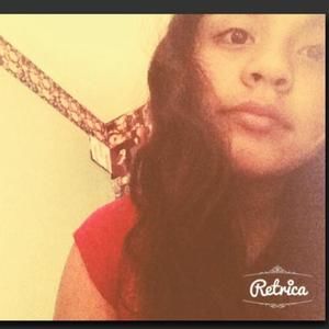 Meet your Posher, Leslie