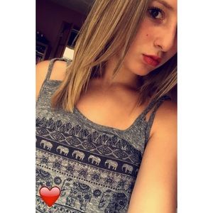 Meet your Posher, Jillian