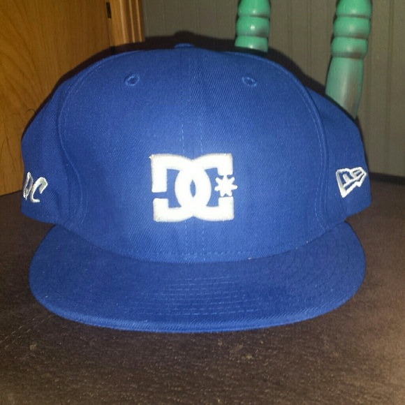 DC SHOES DARK BLUE/ESTILO NEW ERA SNAPBACK