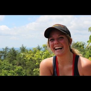 Meet your Posher, Katie