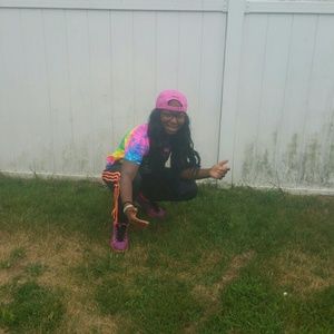 Meet your Posher, Honesty