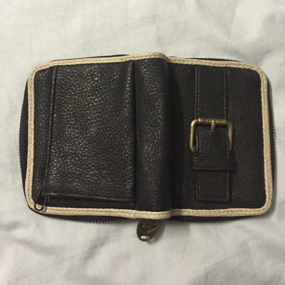 Black Roxy Wallet - Picture 3 of 3