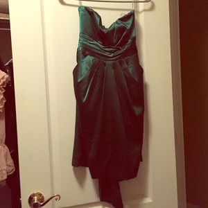 Mermaid green dress w/ pockets!
