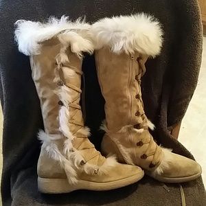 Coach boots