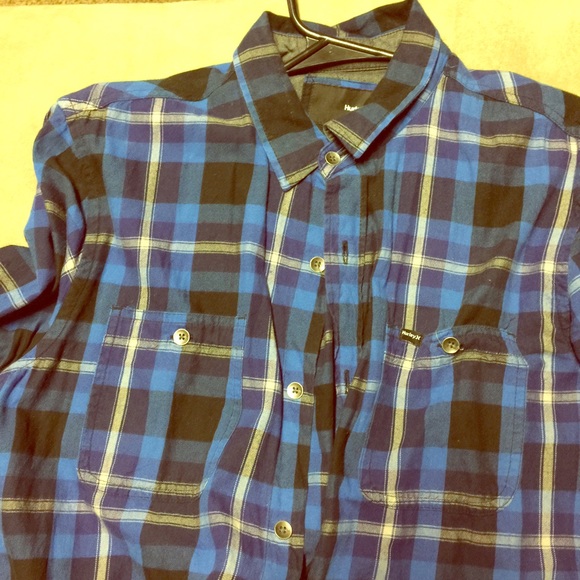 Men's Hurley button up