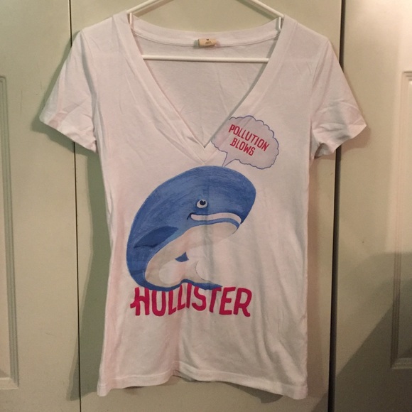 Hollister Whale V-Neck