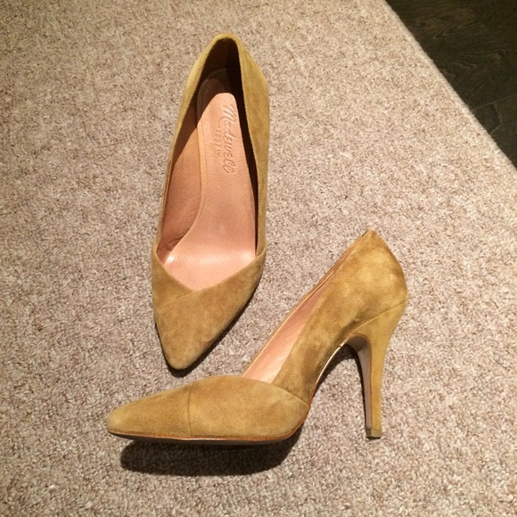 Madewell Shoes - Madewell Mustard Yellow Pumps
