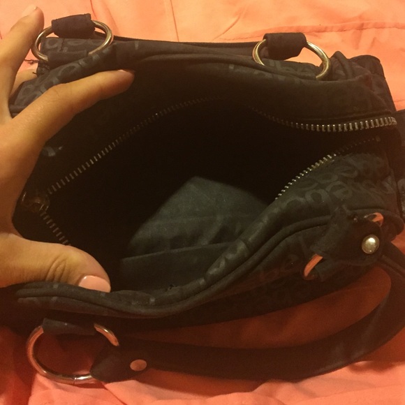 Cute Bebe handbag ! - Picture 3 of 4