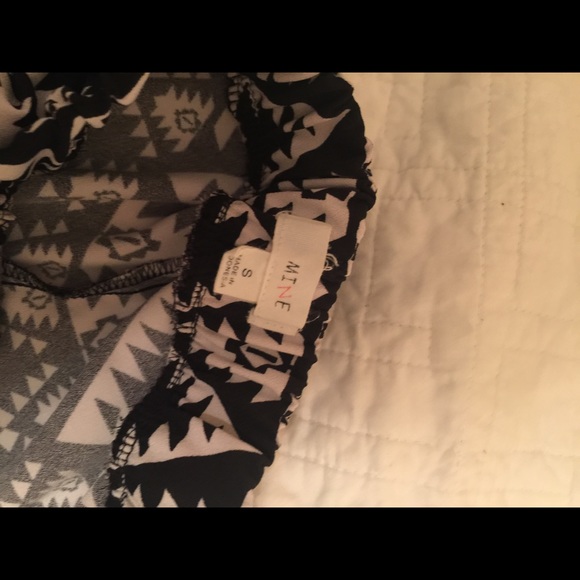 Shorts - Picture 2 of 3