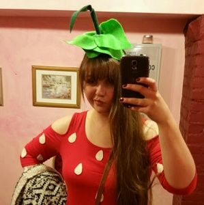 Meet your Posher, Lindy