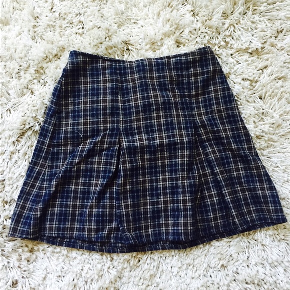 Brandy Melville Kaitlee Skirt