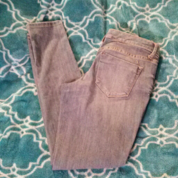 Brand New NWOT  Pair of Stretchy Skinny Jeans - Picture 1 of 4