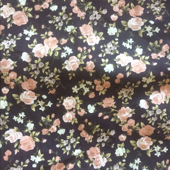 Floral dress - Picture 4 of 4