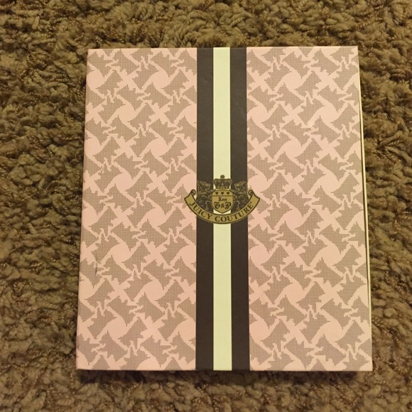 Juicy Couture charm bracelet box