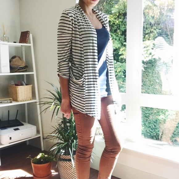 Tops - ✨Nordstrom✨stripe marine cardigan
