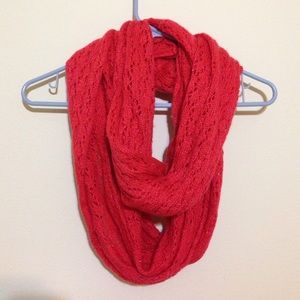 Salmon/red Infiniti circle scarf