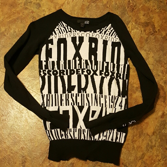 Fox Pull Over Sweter
