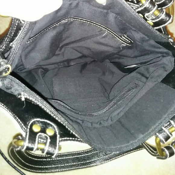 Accessories - Picture 3 of 3