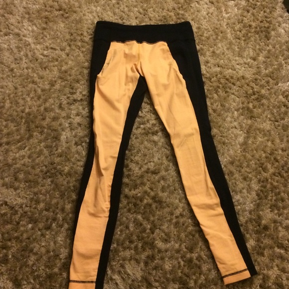 lululemon NWOT yoga pant