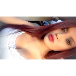 Meet your Posher, Lina