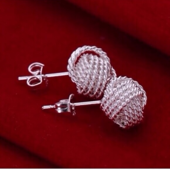 Jewelry - 925k sterling silver knot earrings