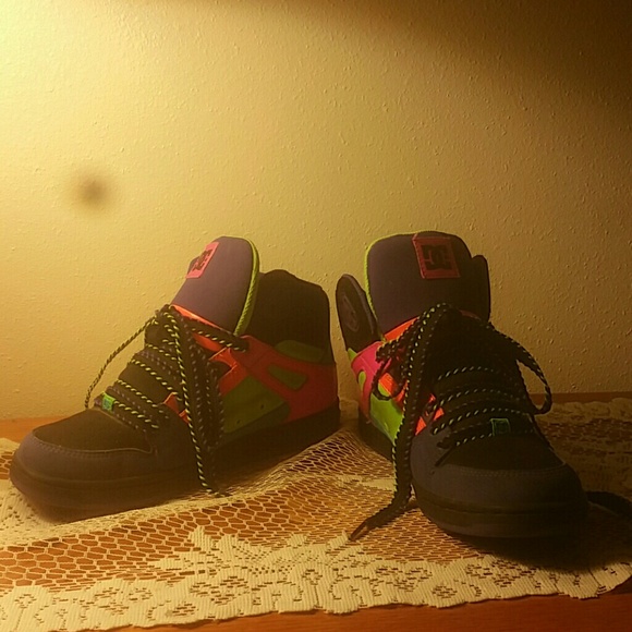 DC shoes