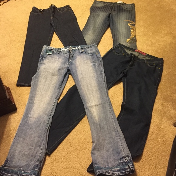 4 pairs of jeans for the price of 1!!!