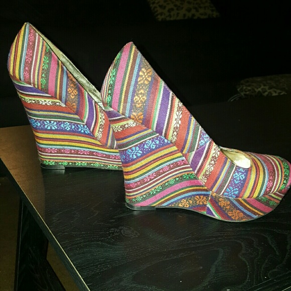 tribal wedges