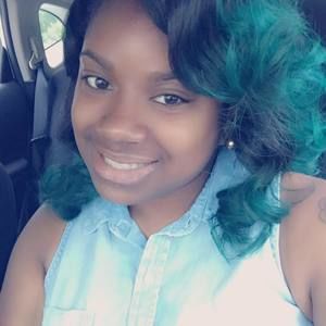 Meet your Posher, Brianna