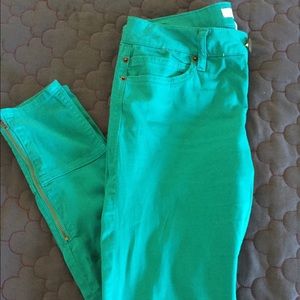 Emerald green leggings