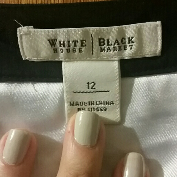 White House Black Market Dresses - Black and White Sleeveless Sack Dress White House Black Market Dresses - Black and White Sleeveless Sack Dress