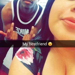 Meet your Posher, Estefani