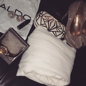 Meet your Posher, Anuja