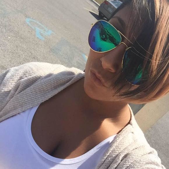 Meet your Posher, Valerie