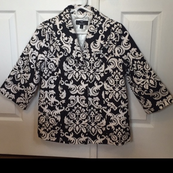 Dennis Basso Jacket. Never worn.