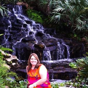 Meet your Posher, Carol