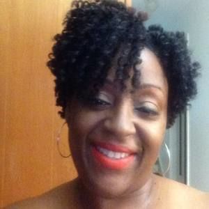 Meet your Posher, Yolanda