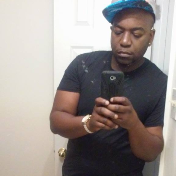 Meet your Posher, Clarence - Picture 1 of 1