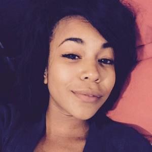 Meet your Posher, Cam