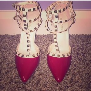 Bundle for @wiiluvjah! Red and nude heels!