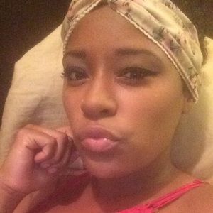 Meet your Posher, Teisha