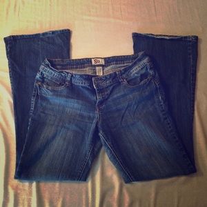 Jeans size 15 FIT LIKE 13