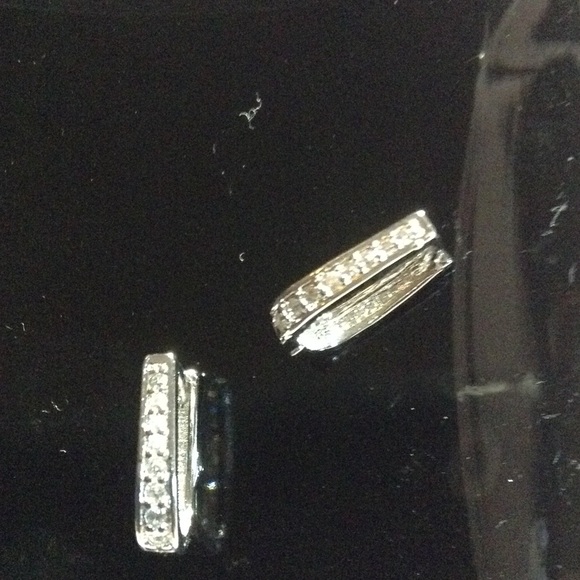 REAL DIAMOND 925 SS EARRINGS