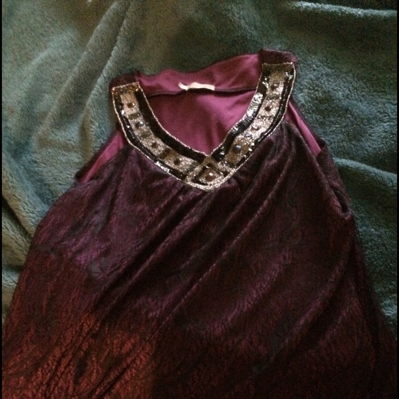 Maurices size 2 (plus) dressy tank