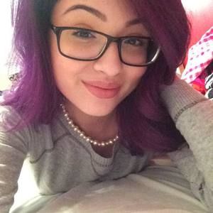 Meet your Posher, Angelique