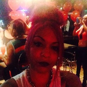 Meet your Posher, Charisse