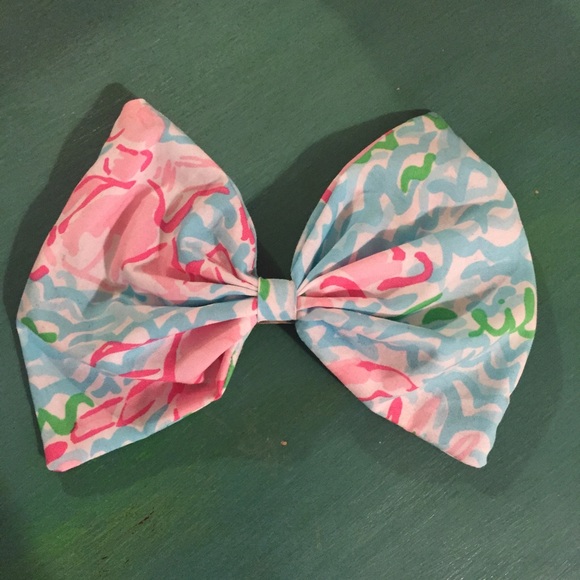 Lilly Pulitzer Accessories - Lobsta roll bow