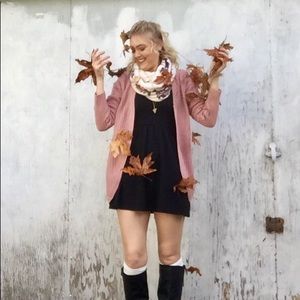 Meet your Posher, Lacey